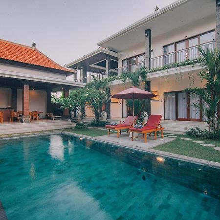 Cucukan Beach Guest House Payangan Exterior foto